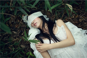上海419论坛:寻一处晚间静谧茶居,夜色之下细品甘醇顺滑的茶汤